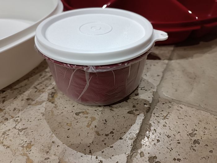 NEUF - Tupperware, plateau de service 7 compartiments, 34 cm de diamètre - photo numéro 4
