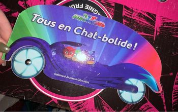 Livre les pyjamasques tous en chat-bolide !