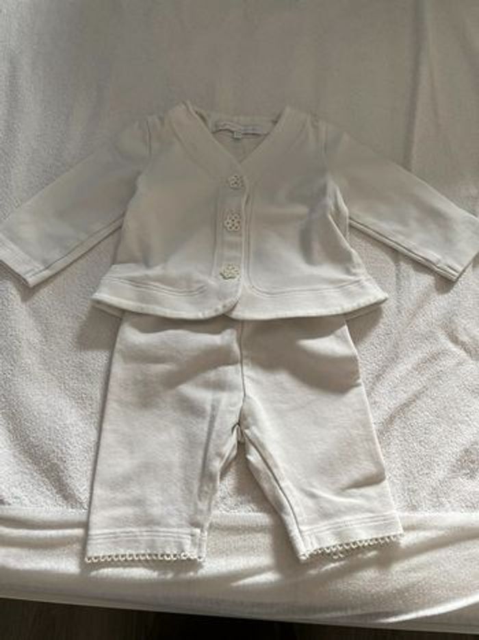 Ensemble 1 mois - photo numéro 2