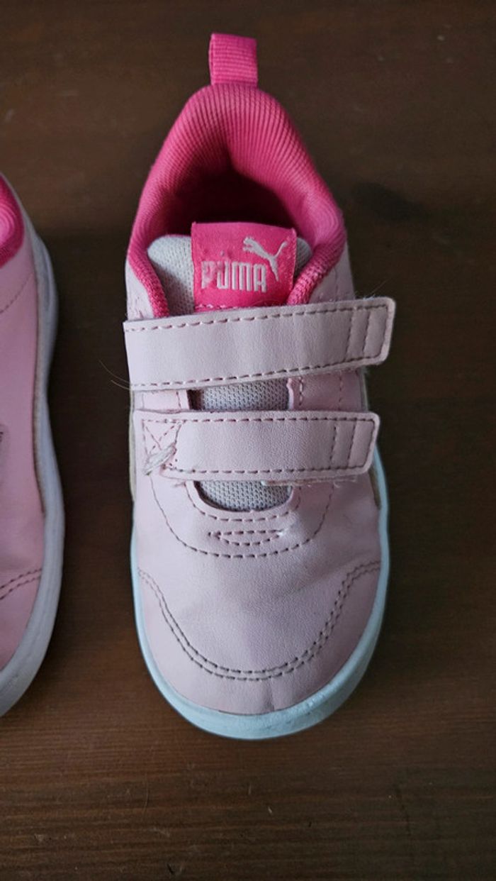 Baskets taille 24 - photo numéro 2