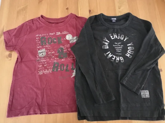 Lot 2 t-shirts 1 MC +1 ML 4ans