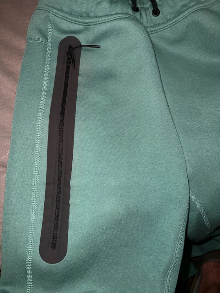 Jogging Nike taille XS unisex - photo numéro 4