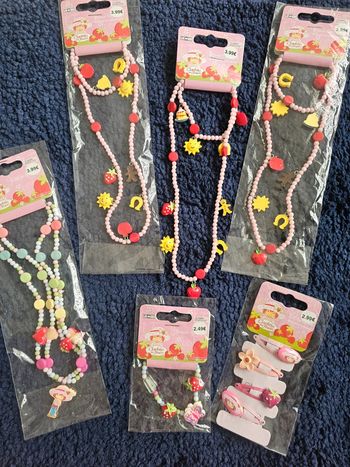 Lot bijoux fantaisie fillette - Charlotte aux fraises 🍓