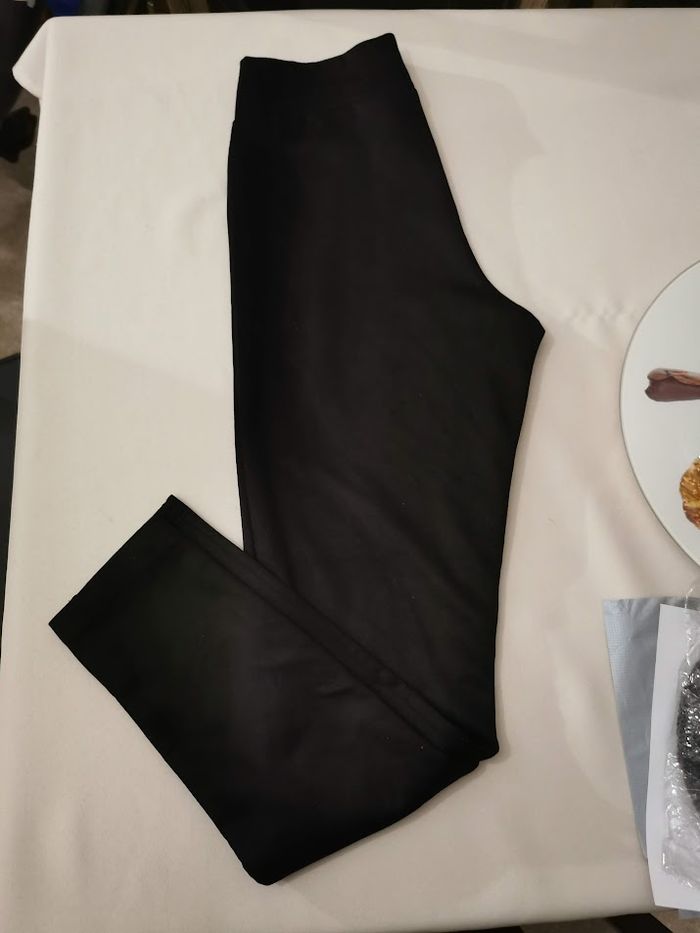 Incroyable Jeggings Noir Esmara - Confort & Style ! - photo numéro 3