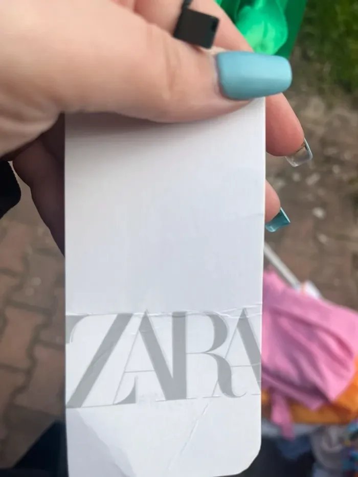 Robe de soirée courte moulante dos nu Zara - photo numéro 4