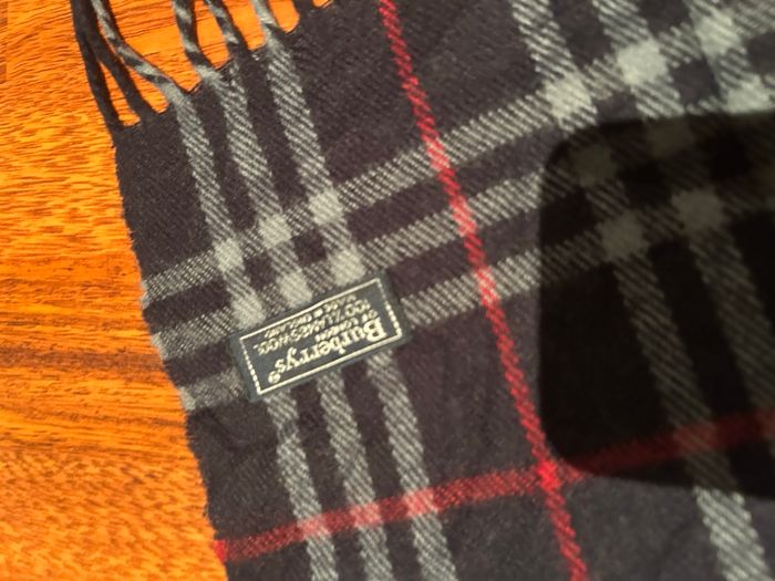 Écharpe Burberry - photo numéro 3