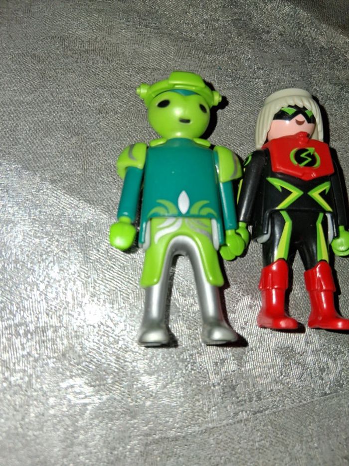 Personnages playmobil - photo numéro 2