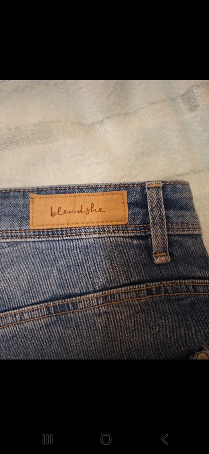 Short Blendshe, taille 40 - photo numéro 3
