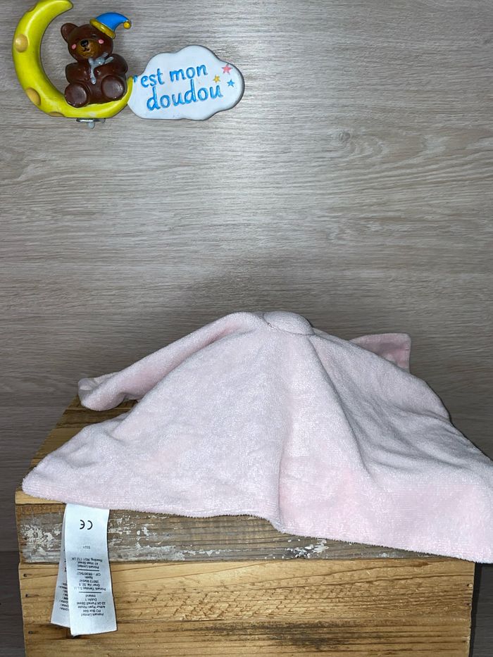 DY282 doudou Minnie Disney - photo numéro 2