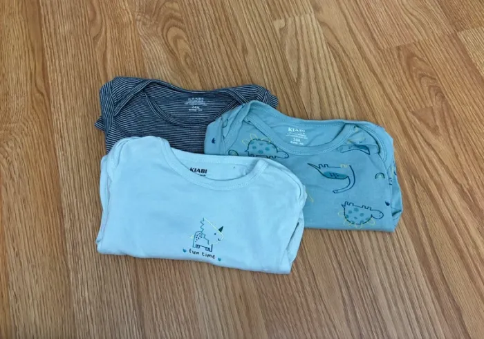 Lot de 3 bodys manches courtes