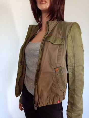 Superbe veste edc esprit kaki S 36