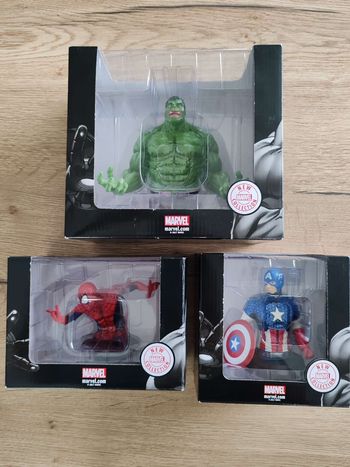 Lot de 3 figurines Marvel (avec certificats d'édition numérotés)