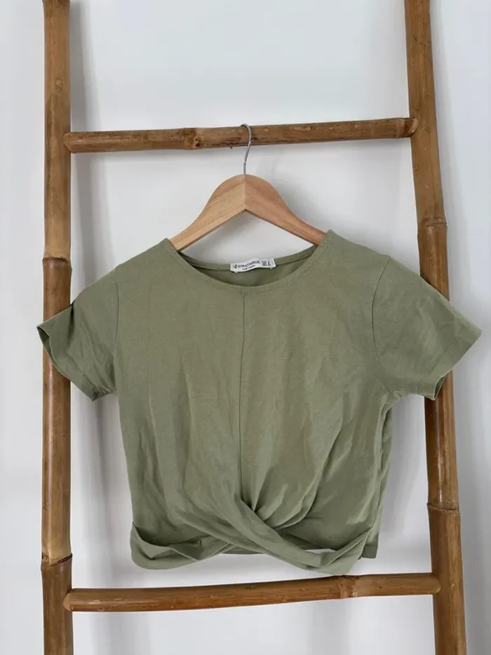 T-shirt vert stradivarius taille S