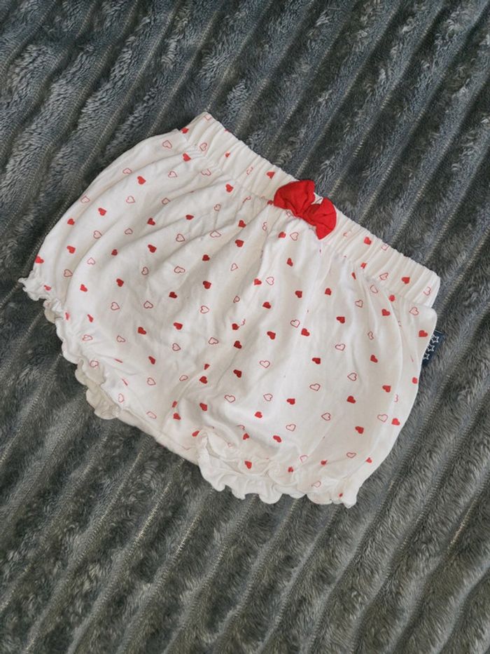 Short cœur rouge