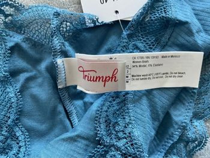 Slip bleu Triumph neuf - photo numéro 6