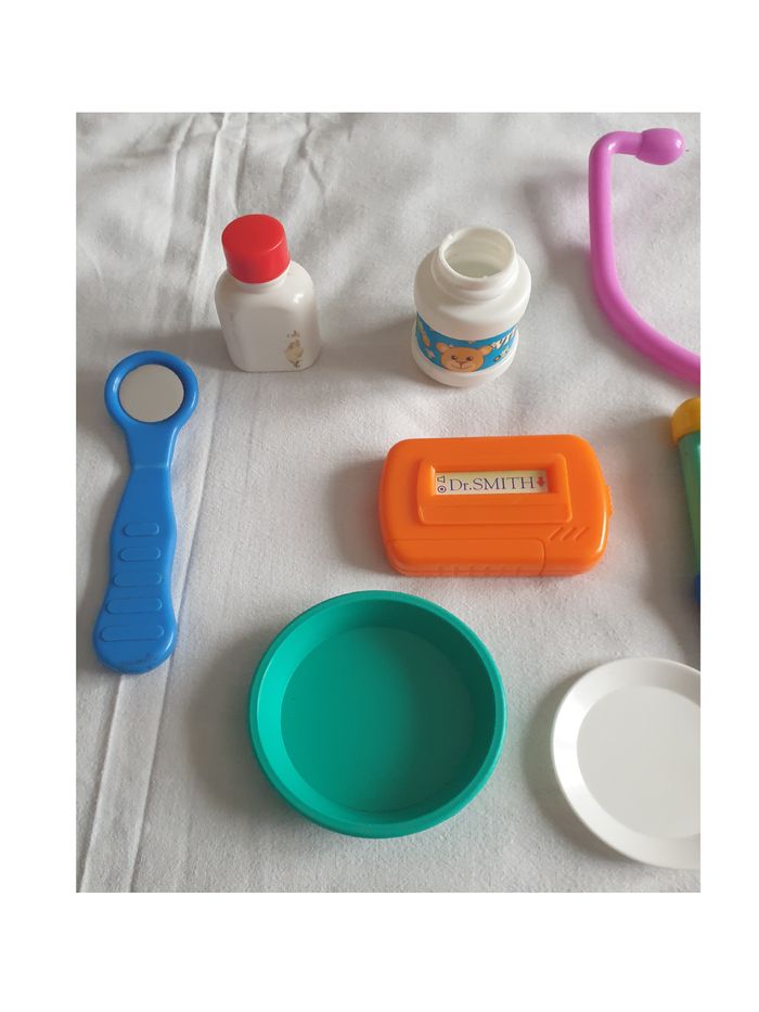 Ensemble docteur. - photo numéro 2