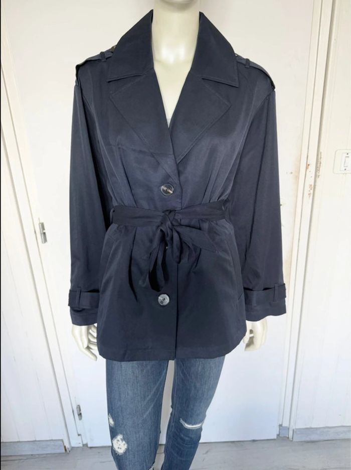 Trench-coat court ONLY – Taille L – bleu marine – Neuf avec étiquette