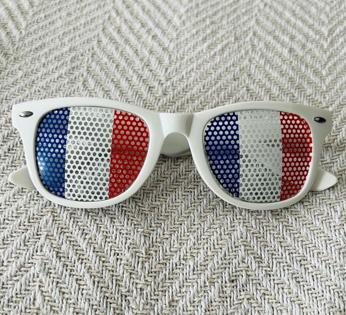 Lot 2 paires de lunettes supporters France drapeau - photo numéro 2