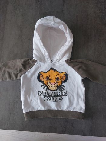 Pull à capuche