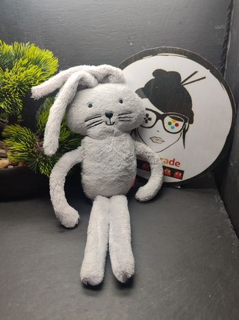 Doudou Lapin gris noir nez cœur Hema peluche pantin 3807