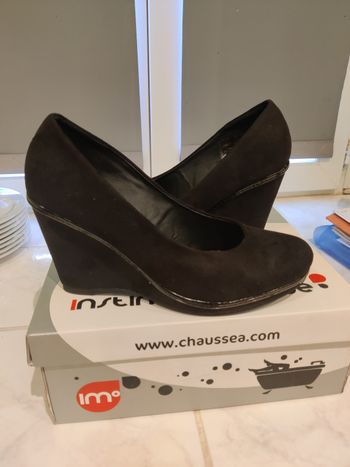 Chaussures compensées