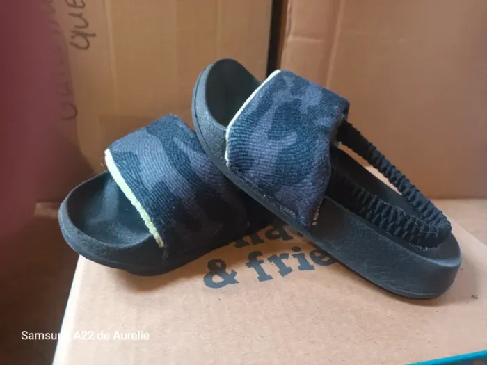 Claquette T22