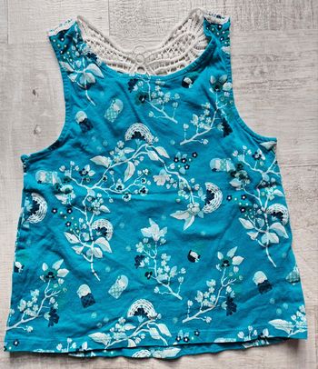 Joli top broderies papillon 8 ans fille