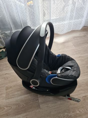 Cosy gb pockit et embase isofix