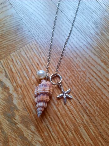 Collier sautoir coquillage