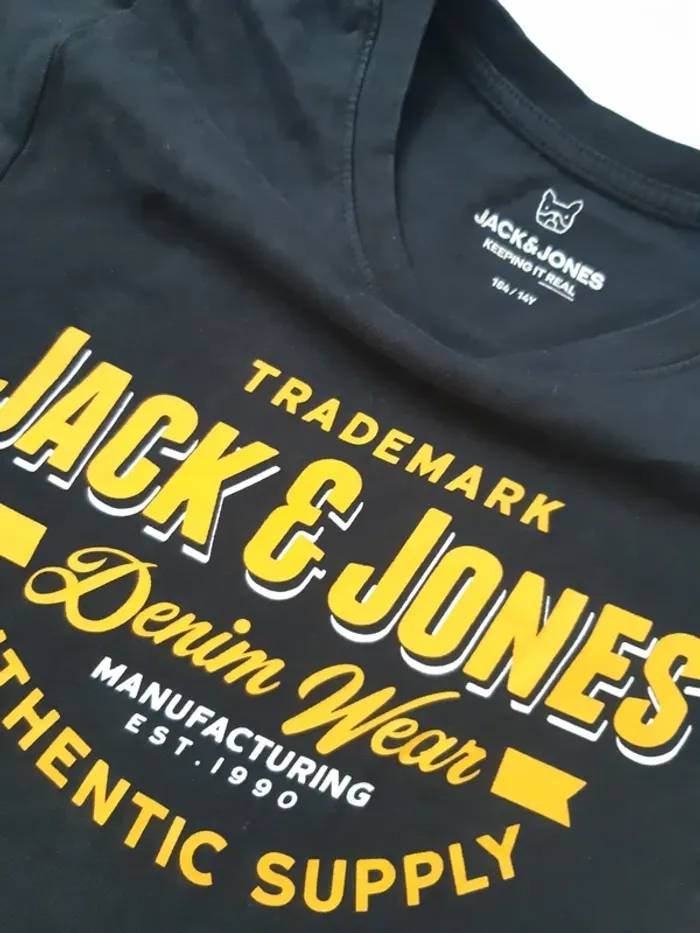 Tee shirt Jack & Jones 14 ans - photo numéro 4
