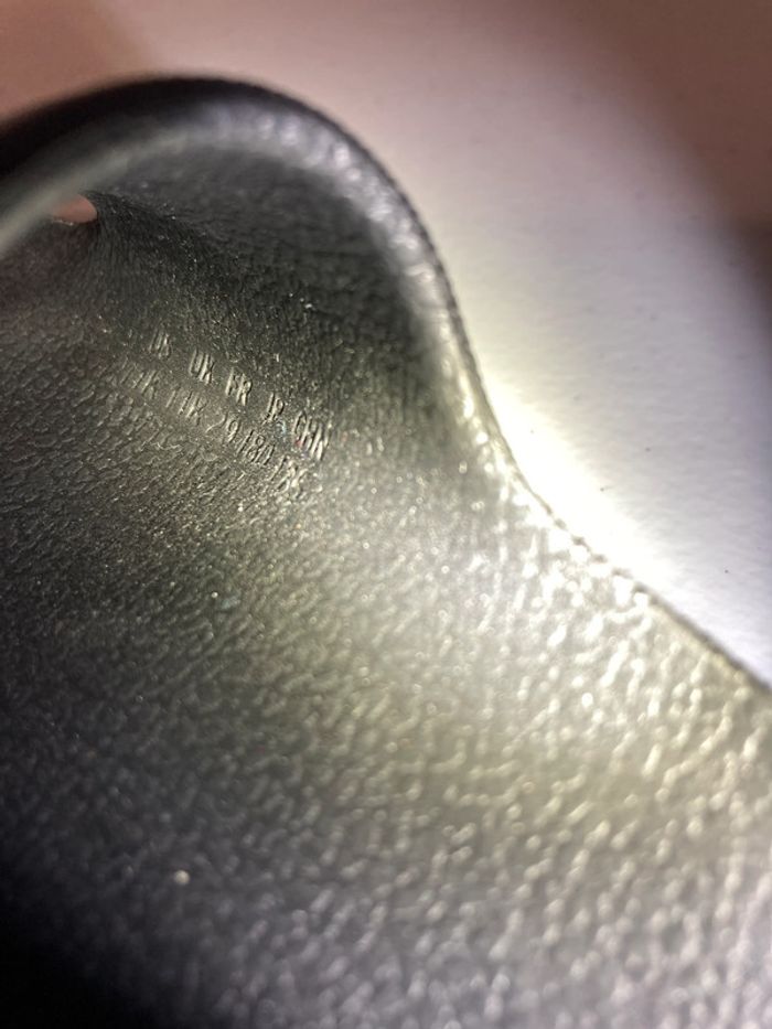 Claquettes adidas taille FR 29 - photo numéro 5