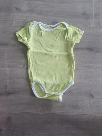 Body manches courtes 12mois