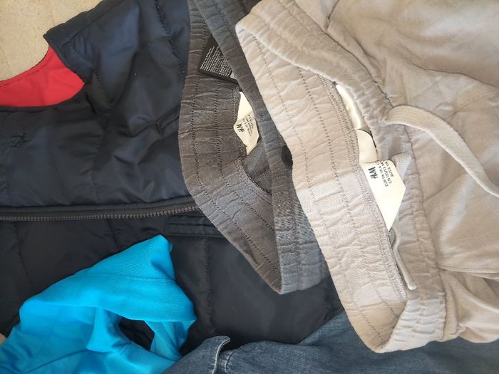 Vends lors vêtements 5 ans Timberland, Cyrillus, puma, h &m etc - photo numéro 3