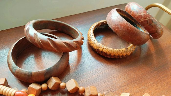 Lot bijoux vintage bois serpent colliers bracelets - photo numéro 3