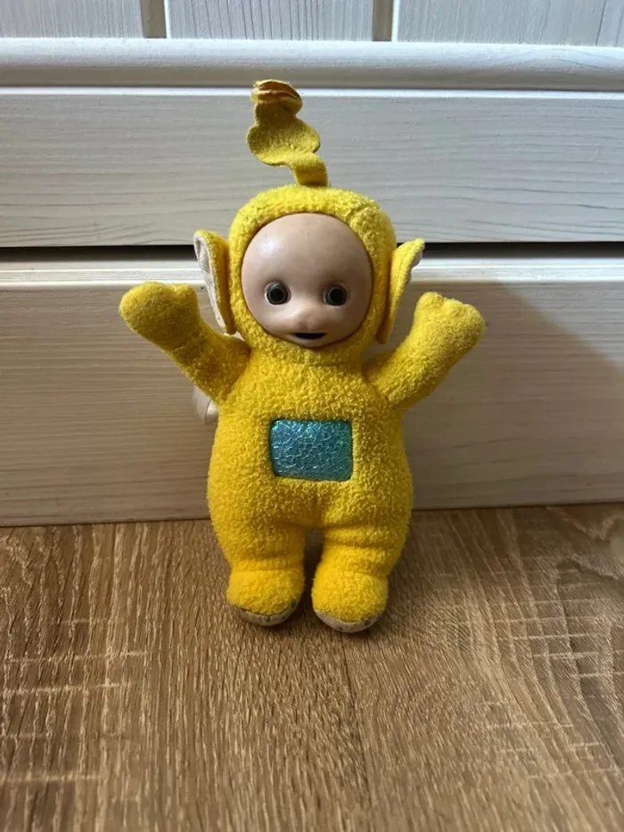 Petite peluche Lala Teletubbies / 1996 / Très bon état / vintage /  envoie rapide