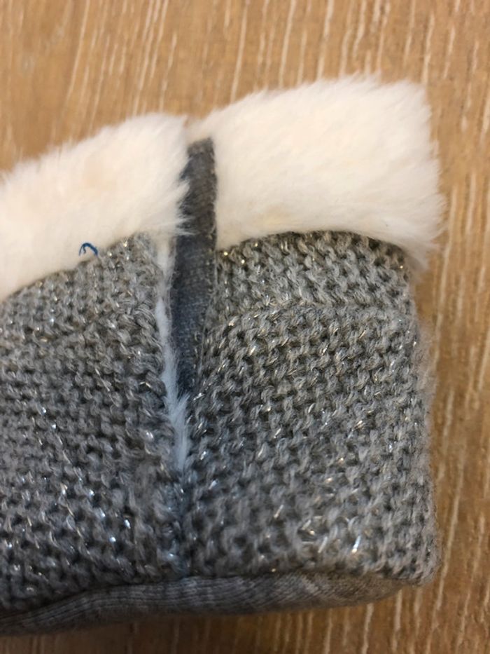 Chaussons bebe neufs - photo numéro 6