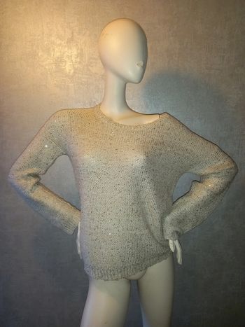 pull à maille crème et doré avec séquins doré taille 40