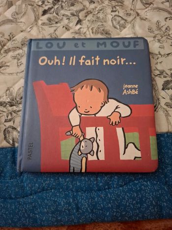 Lou et mou. Oh! Il fait noir