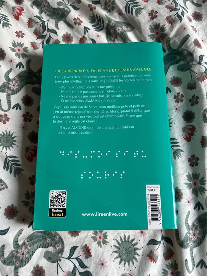 Livre « Dis moi si tu souris » - photo numéro 2