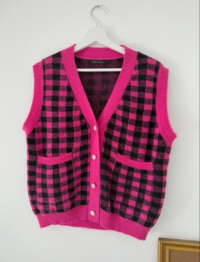 Gilet sans manches rose et noir à carreaux - photo numéro 5