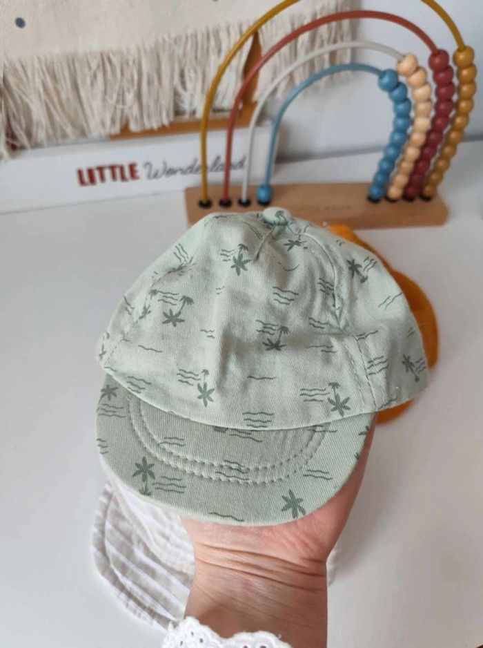 3  casquettes  garçon 6 mois  43cm - photo numéro 3