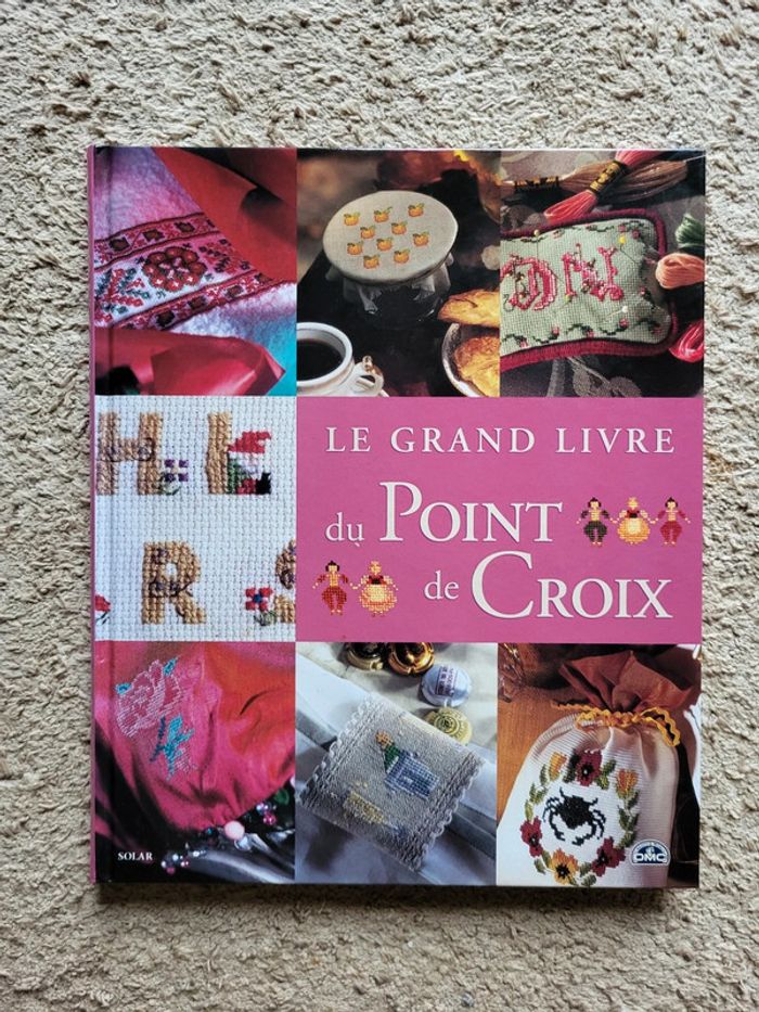 Lot de 2 livres de créations au point de croix DMC - Parfait état - photo numéro 2