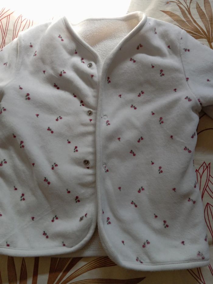 Petite veste de pyjama polaire . 36 mois - photo numéro 2