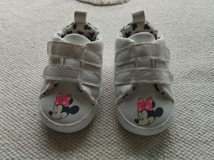 Chaussures de bébé Minnie Mouse - photo numéro 2