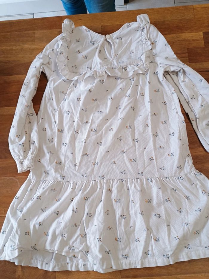 Robe Kiabi 10 ans - photo numéro 2