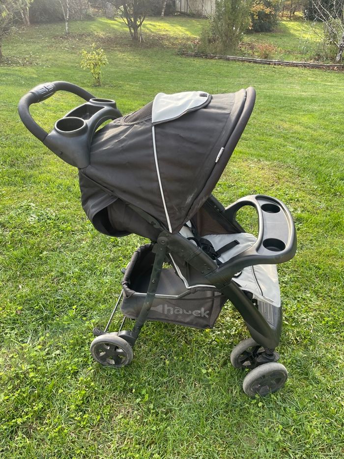 Poussette hyper pratique