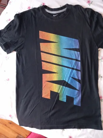 T-shirt nike taille 3
