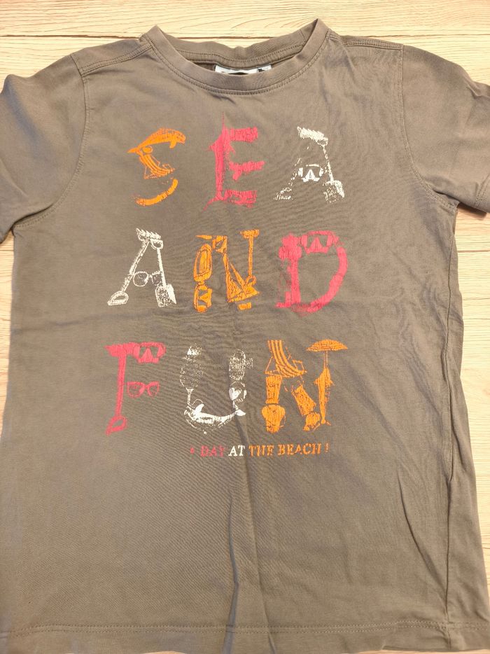 Tee-shirt manches courtes 10 ans - photo numéro 2