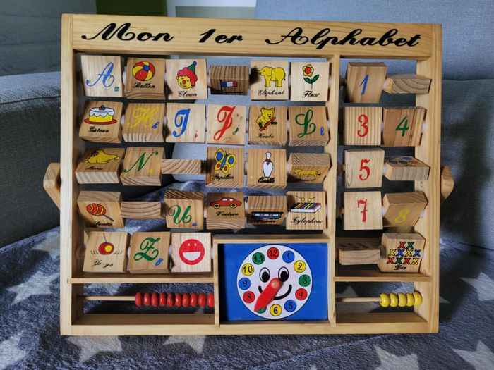 Jeu alphabet éducatif en bois