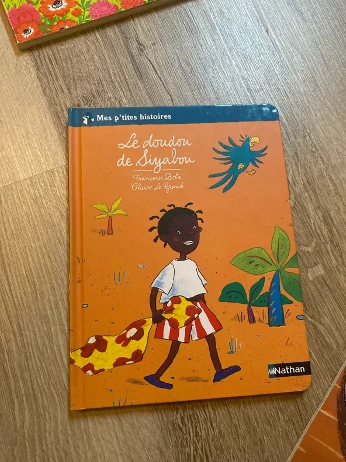lot de six livres pour enfants - photo numéro 10